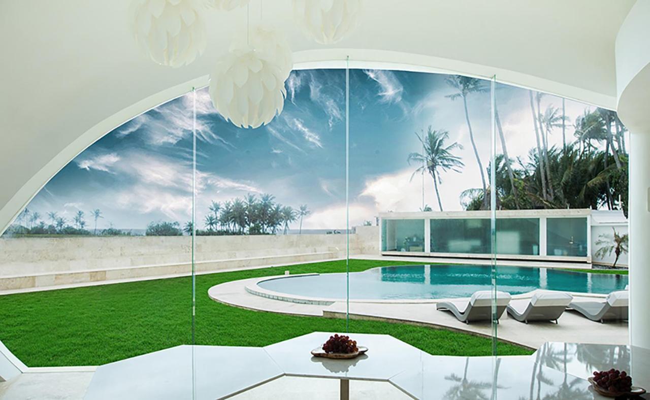 The Cloud Beachfront Villa Tabanan 외부 사진